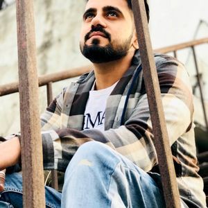 Meet your Posher, Rohit